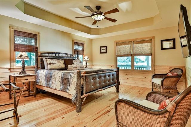 40 Graham Court, Ellijay, GA 30540