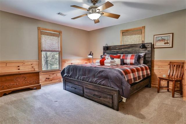 40 Graham Court, Ellijay, GA 30540