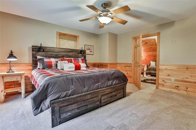 40 Graham Court, Ellijay, GA 30540