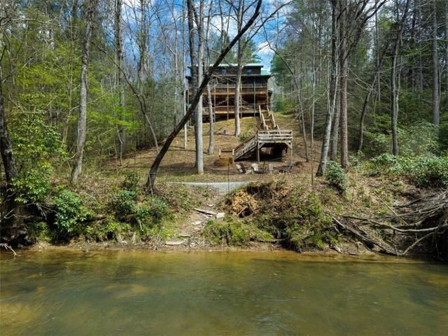 40 Graham Court, Ellijay, GA 30540