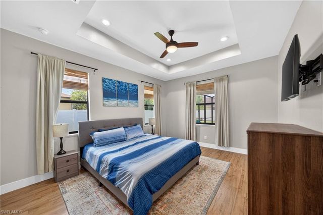 506 SW 5th ST, Cape Coral, FL 33991