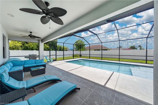 506 SW 5th ST, Cape Coral, FL 33991
