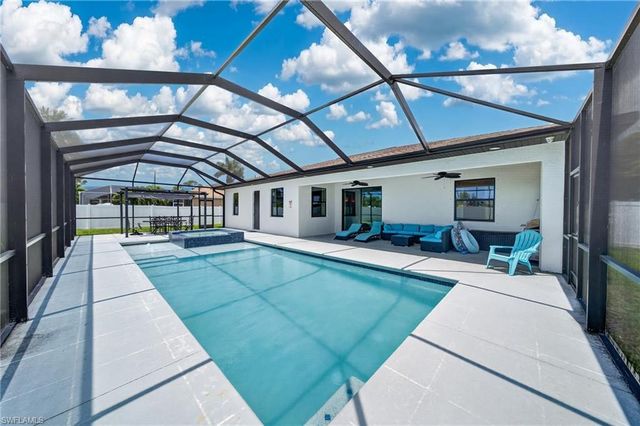 506 SW 5th ST, Cape Coral, FL 33991