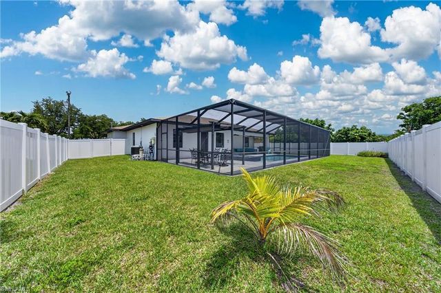 506 SW 5th ST, Cape Coral, FL 33991
