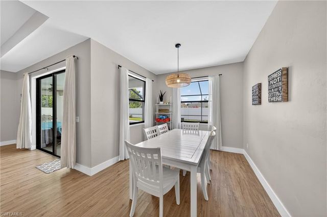 506 SW 5th ST, Cape Coral, FL 33991