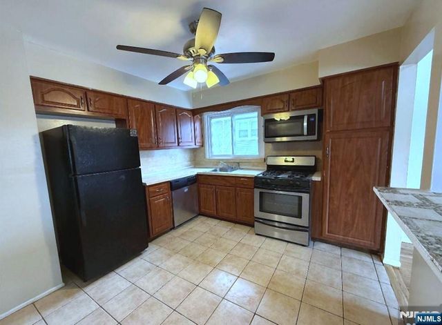 17 Daka Court 2, Bloomfield, NJ 07003