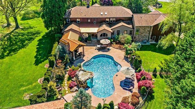 812 WESTBOURNE GROVE Court, Colfax, NC 27235
