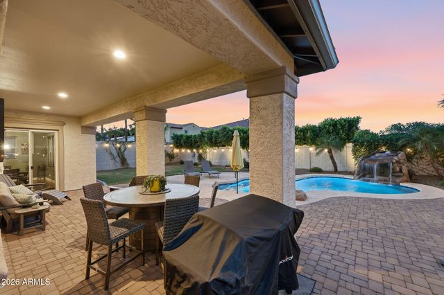 20794 W PROSPECTOR Way, Buckeye, AZ 85396