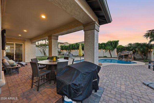 20794 W PROSPECTOR Way, Buckeye, AZ 85396