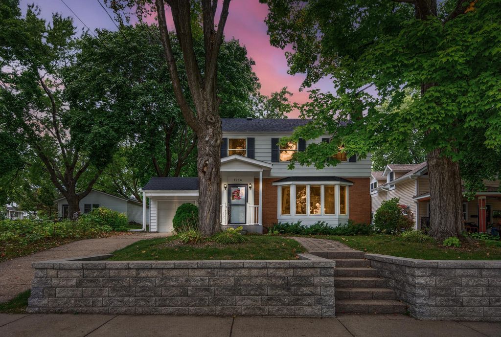 1216 1st Street S, Stillwater, MN 55082 — exterior