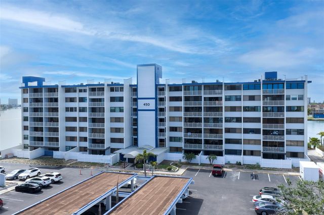 450 TREASURE ISLAND CAUSEWAY 105, Treasure Island, FL 33706