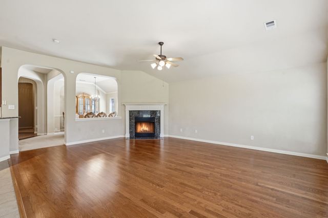 1455 Oxbow Drive, Cedar Hill, TX 75104