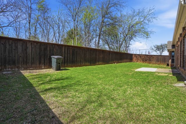 1455 Oxbow Drive, Cedar Hill, TX 75104