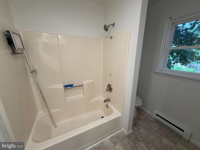 426 JUDIE LN, Lancaster, PA 17603