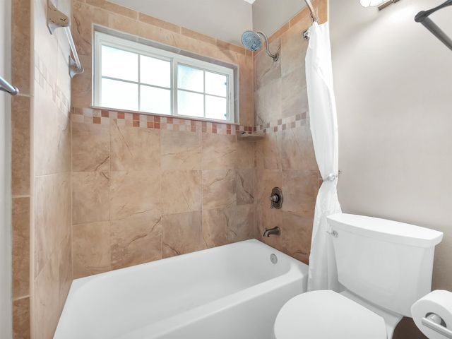 306 Marsh Point Cir, St Augustine, FL 32080