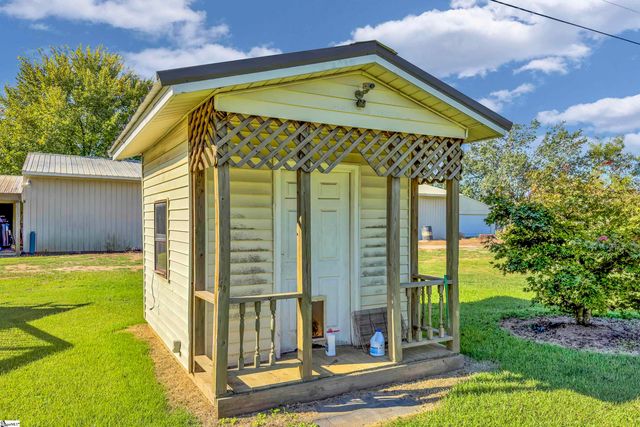 619 Foster Road, Williamston, SC 29697