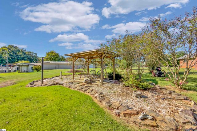 619 Foster Road, Williamston, SC 29697