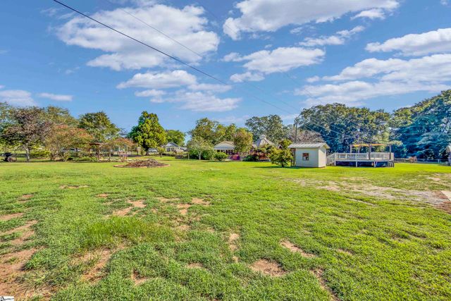 619 Foster Road, Williamston, SC 29697