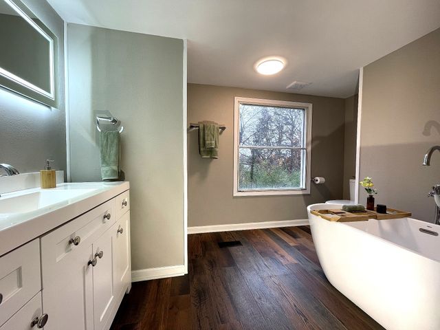 303 Conger St, Cumberland City, TN 37050