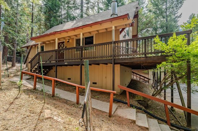 26886 Barton Rd, Pioneer, CA 95666
