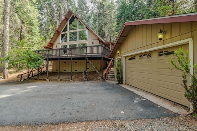 26886 Barton Rd, Pioneer, CA 95666