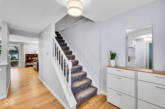 9442 Timber View Drive, Indianapolis, IN 46250