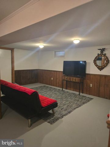 2420 RITNER HWY, Carlisle, PA 17015