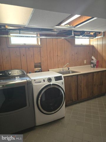 2420 RITNER HWY, Carlisle, PA 17015