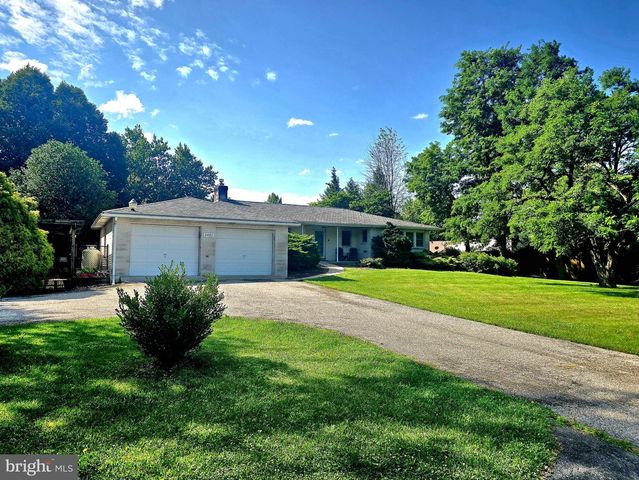 2420 RITNER HWY, Carlisle, PA 17015