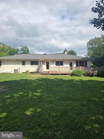 2420 RITNER HWY, Carlisle, PA 17015