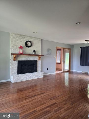 2420 RITNER HWY, Carlisle, PA 17015