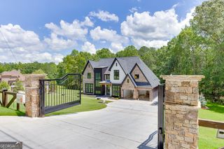 4459 Grady Smith Road, Loganville, GA 30052