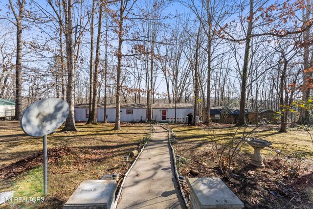 1305 Grievers Chapel Rd, Rockwood, TN 37854