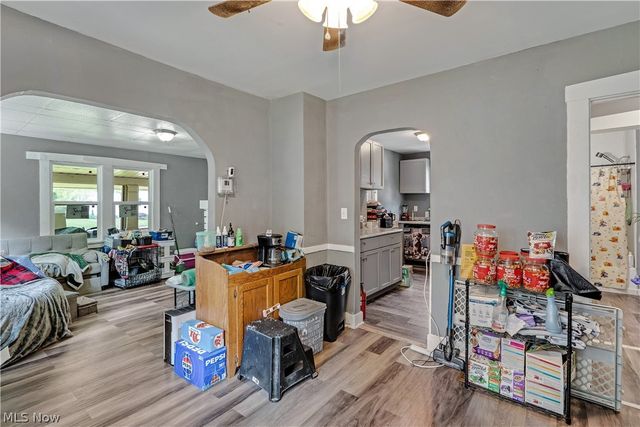 15 Massachusetts Avenue, Poland, OH 44514