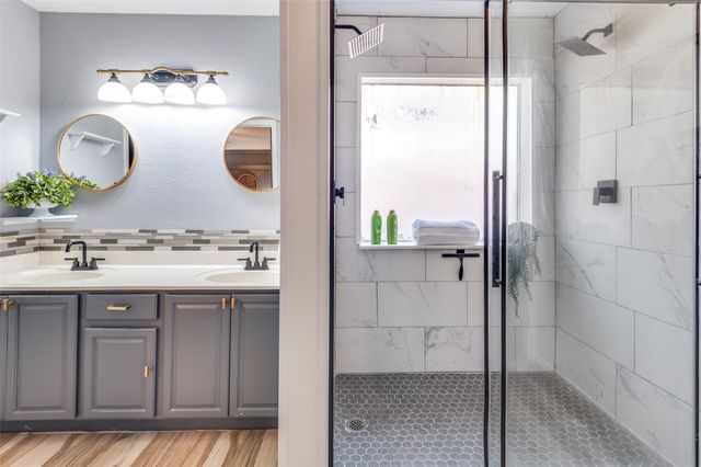 3713 Periwinkle Drive, Fort Worth, TX 76137