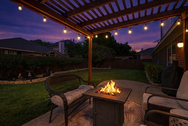 3713 Periwinkle Drive, Fort Worth, TX 76137