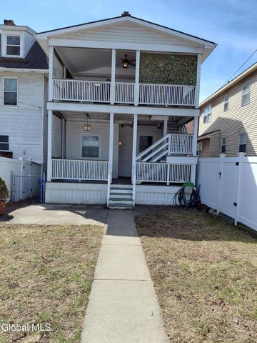 835 Lancaster Street, Albany, NY 12203