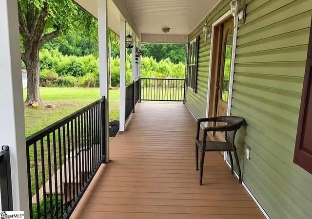 200 Cocoa Road, Inman, SC 29349