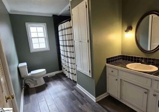 200 Cocoa Road, Inman, SC 29349
