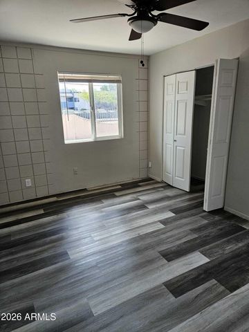 2016 W CACTUS Road A, Phoenix, AZ 85029
