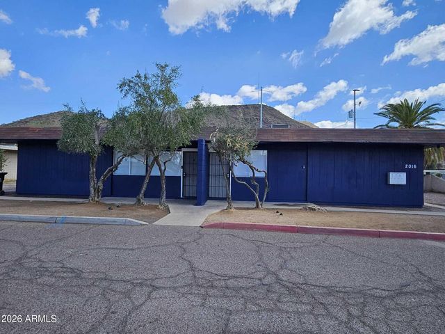 2016 W CACTUS Road A, Phoenix, AZ 85029