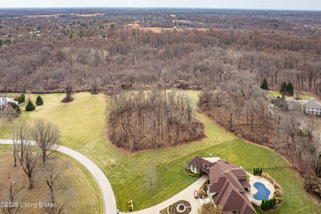14421 River Glades Ln, Prospect, KY 40059