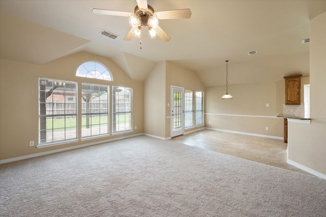 304 Adobe Lilly Court, Mansfield, TX 76063