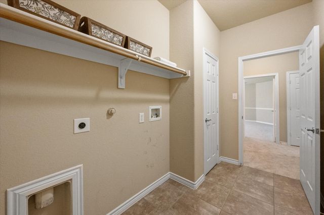 304 Adobe Lilly Court, Mansfield, TX 76063