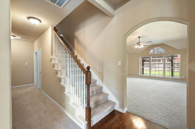 304 Adobe Lilly Court, Mansfield, TX 76063