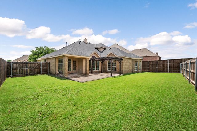 304 Adobe Lilly Court, Mansfield, TX 76063