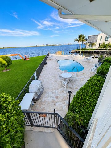 68 YACHT CLUB Drive 22, North Palm Beach, FL 33408