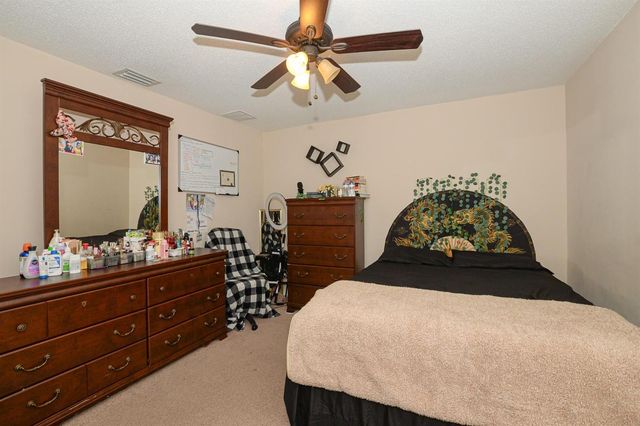 117 NE Jettie Terrace, Port St. Lucie, FL 34983