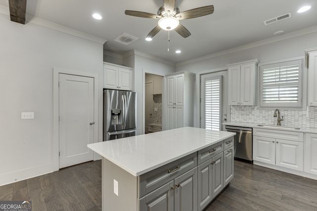 5926 Mitchell Street, Flowery Branch, GA 30542