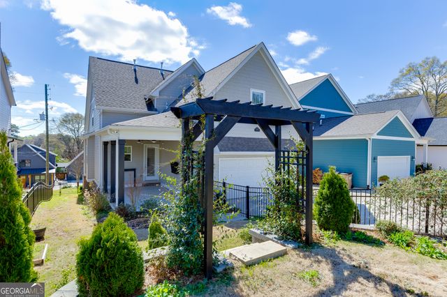 5926 Mitchell Street, Flowery Branch, GA 30542